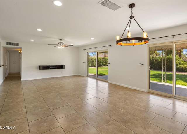 Property at 3907 N 81st St, Scottsdale, AZ 85251, 3 beds, 2 baths