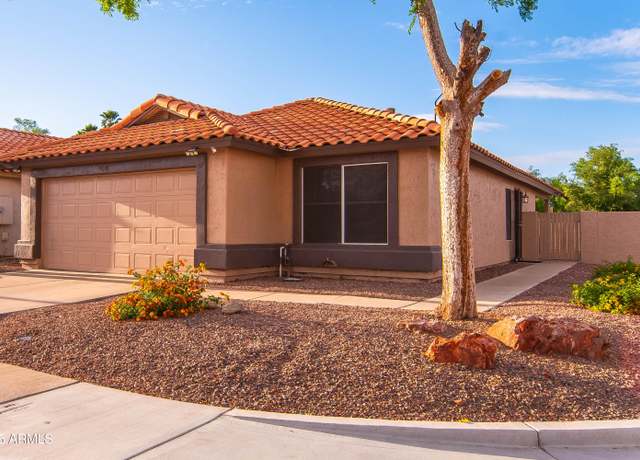 Property at 910 W Redondo Dr, Gilbert, AZ 85233, 3 beds, 2 baths