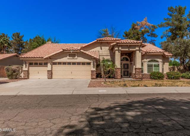 Property at 9414 S LA Rosa Dr, Tempe, AZ 85284, 4 beds, 2 baths