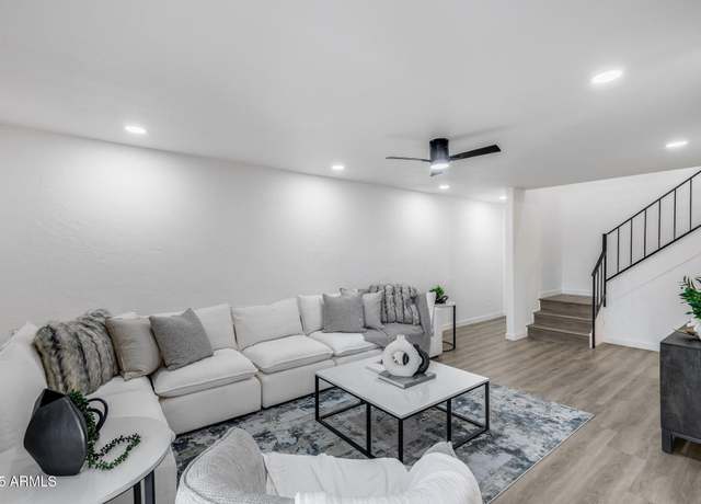 Property at 3416 N 44th St #51, Phoenix, AZ 85018, 2 beds, 1.5 baths