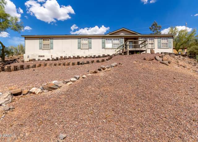 Property at 46908 N 27th Ave, New River, AZ 85087, 3 beds, 2 baths