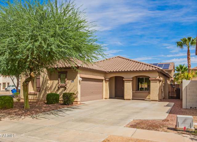 Property at 4436 E Franklin Ave, Gilbert, AZ 85295, 4 beds, 2 baths
