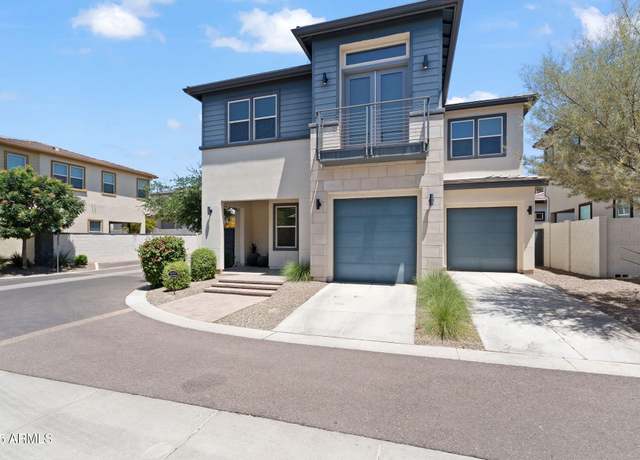 Property at 1555 E Ocotillo Rd #16, Phoenix, AZ 85014, 4 beds, 2.5 baths