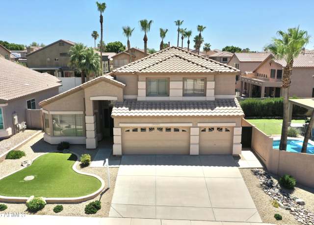 Property at 15229 S 18th Dr, Phoenix, AZ 85045, 4 beds, 2.5 baths