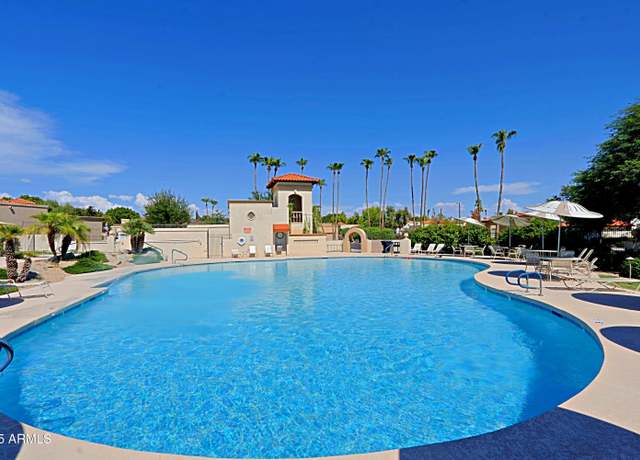 Property at 9765 N 105th St, Scottsdale, AZ 85258, 2 beds, 2 baths