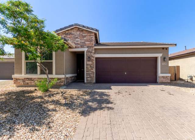 Property at 7620 W Pioneer St, Phoenix, AZ 85043, 4 beds, 3 baths