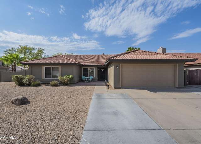Property at 751 W Saragosa St, Chandler, AZ 85225, 4 beds, 2 baths