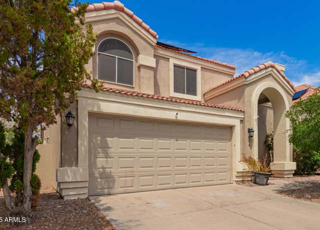 Property at 826 W Devon Dr, Gilbert, AZ 85233, 3 beds, 2.5 baths