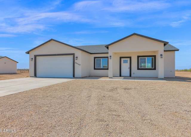 Property at 36269 W Highland Ave, Tonopah, AZ 85354, 4 beds, 3 baths