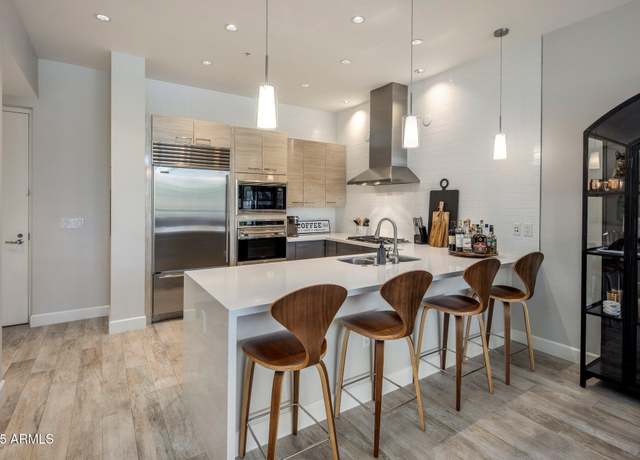Property at 15215 N Kierland Blvd #101, Scottsdale, AZ 85254, 1 bed, 1.5 baths