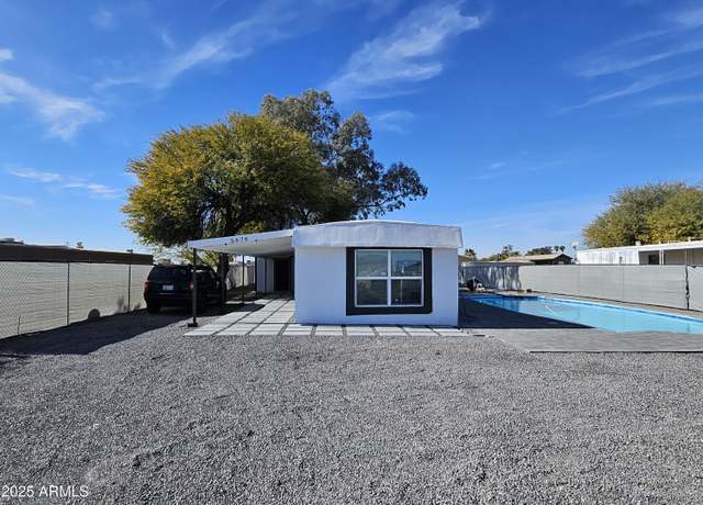 Property at 5676 N Fairoak Ln, Casa Grande, AZ 85122, 2 beds, 1 bath