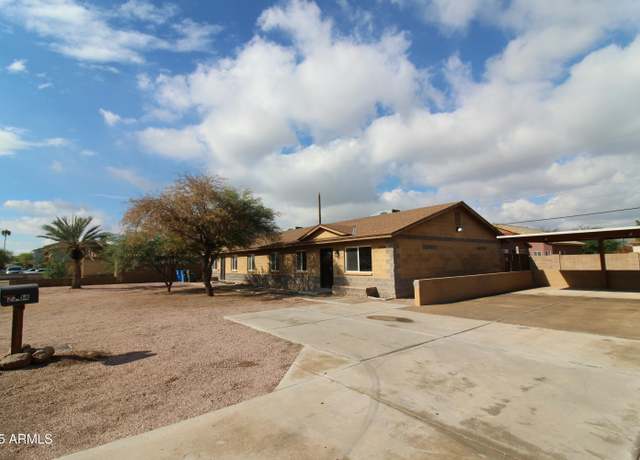 Property at 2704 E Southgate Ave, Phoenix, AZ 85040, 6 beds, 4 baths