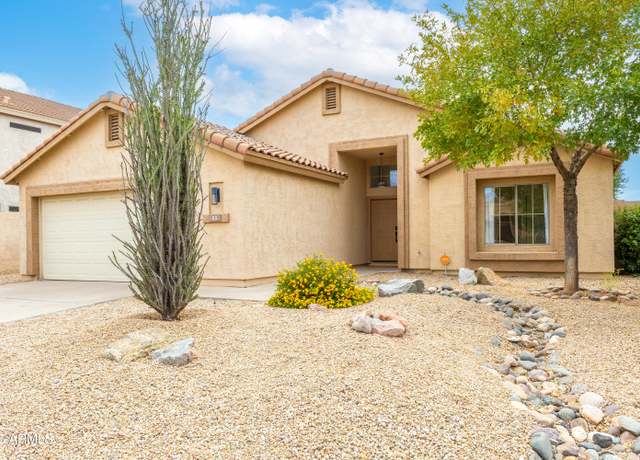 Property at 53 E Horseshoe Ave, Gilbert, AZ 85296, 3 beds, 2 baths