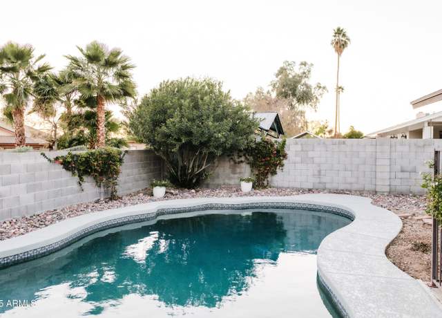 Property at 3147 W Phelps Rd, Phoenix, AZ 85053, 4 beds, 2 baths