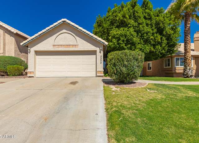 Property at 3302 E Hiddenview Dr, Phoenix, AZ 85048, 4 beds, 2.5 baths