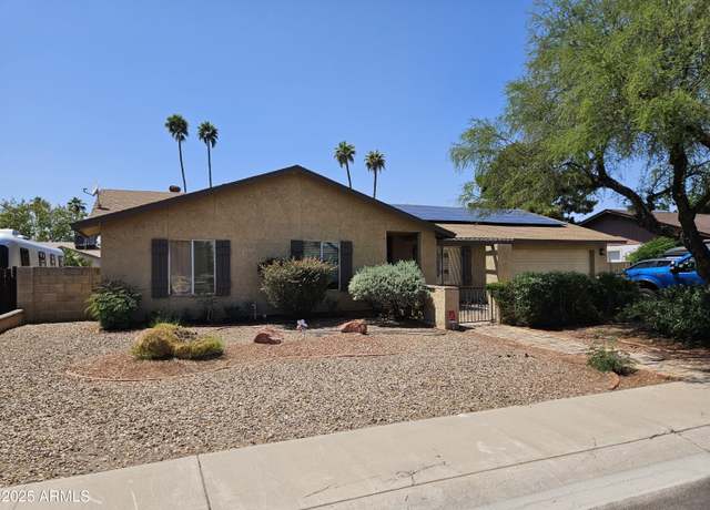Property at 12016 N 45th Ave, Glendale, AZ 85304, 4 beds, 2.25 baths