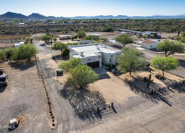 Property at 37918 N 21st Ave, Phoenix, AZ 85086, 4 beds, 2 baths