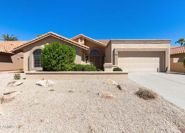 Property at 9214 W Kerry Ln, Peoria, AZ 85382, 3 beds, 2.5 baths