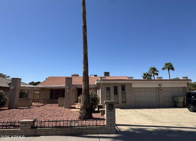 Property at 8632 N 48 Dr, Glendale, AZ 85302, 5 beds, 3.5 baths