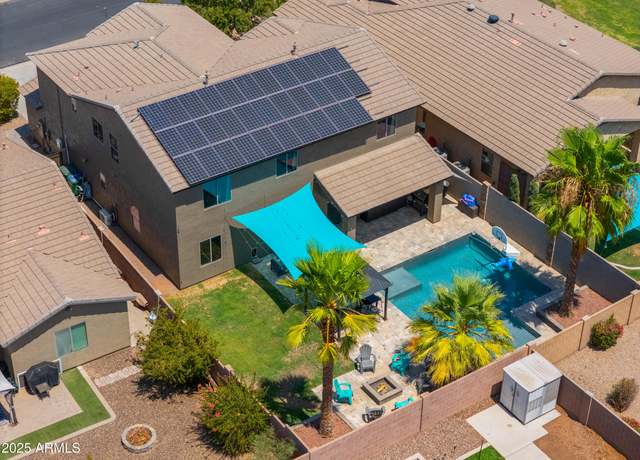 Property at 40861 W Bedford Dr, Maricopa, AZ 85138, 5 beds, 3 baths