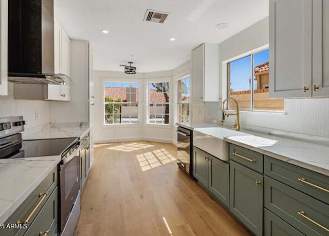 Property at 11248 E Sunnyside Dr, Scottsdale, AZ 85259, 4 beds, 3 baths