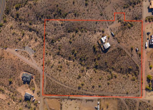 Property at 43513 N 261st Ave, Morristown, AZ 85342, 2 beds, 2 baths