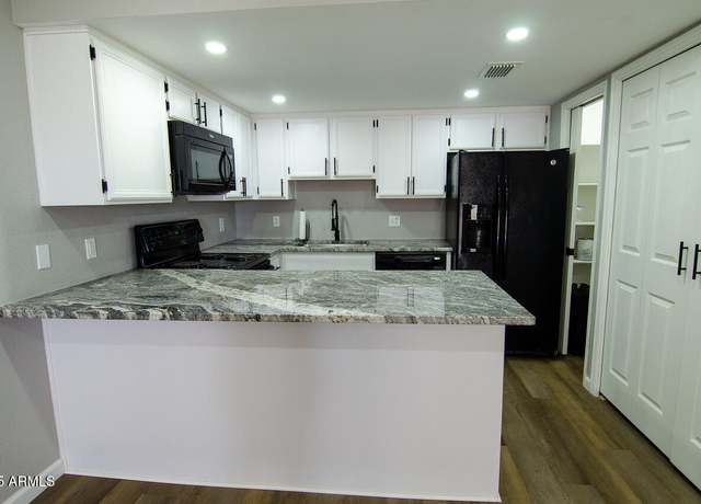 Property at 2144 E Center Ln #3, Tempe, AZ 85281, 3 beds, 2 baths