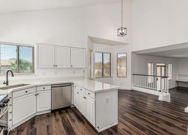Property at 11360 E Covina St, Mesa, AZ 85207, 4 beds, 3 baths