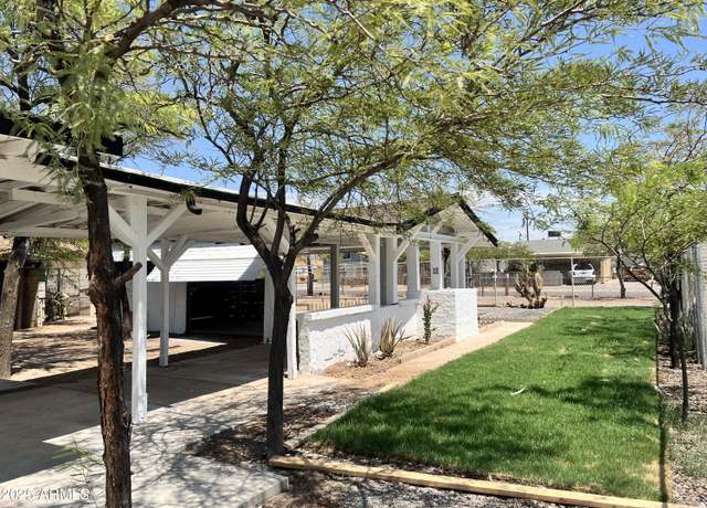Property at 1646 S 28th Dr, Phoenix, AZ 85009, 2 beds, 2 baths