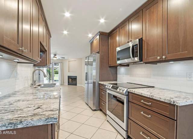 Property at 5998 N 78th St #116, Scottsdale, AZ 85250, 2 beds, 2 baths