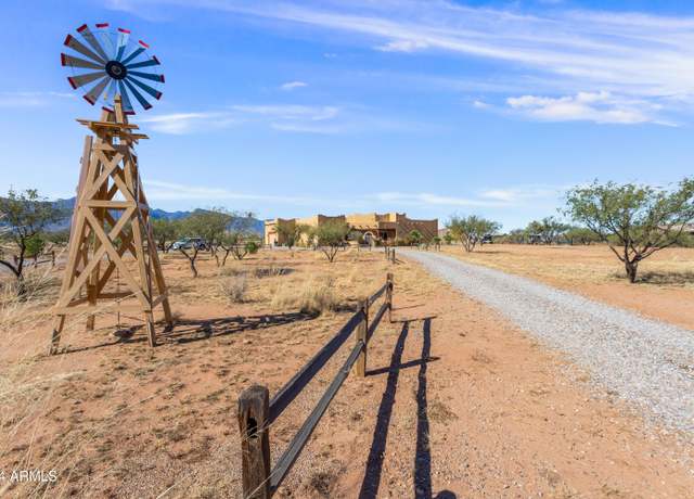 Property at 5790 S Moson Rd, Hereford, AZ 85615, 3 beds, 2.5 baths