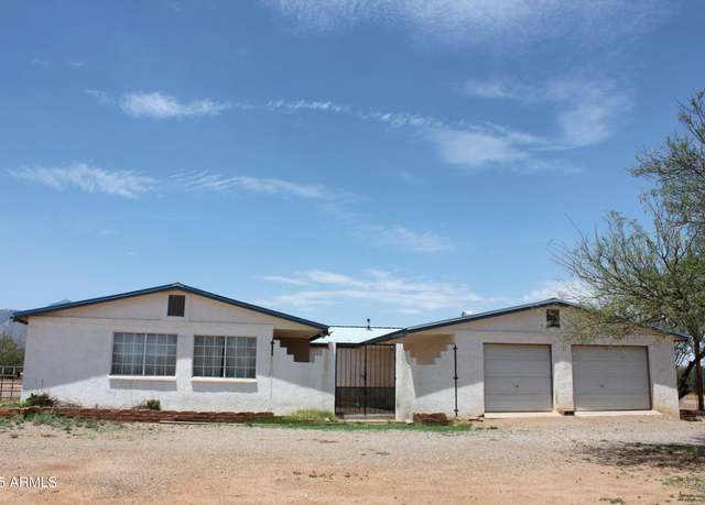 Property at 6217 S Natoma Trl, Hereford, AZ 85615, 4 beds, 2 baths