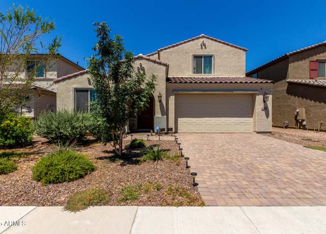 Property at 12120 W Parkway Ln, Avondale, AZ 85323, 5 beds, 3.5 baths