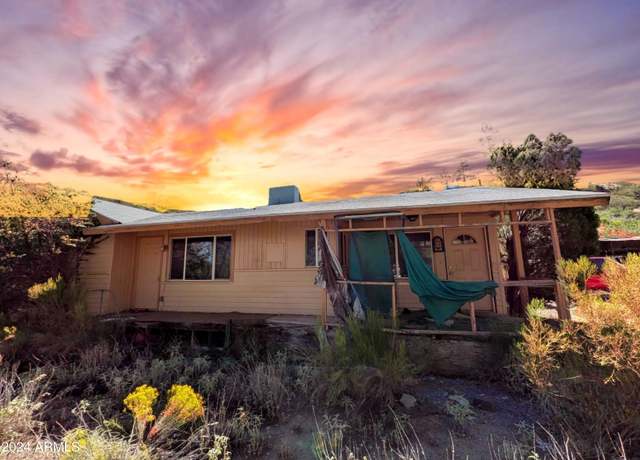 Property at 642 W Eagles Blf, Globe, AZ 85501, 3 beds, 1 bath