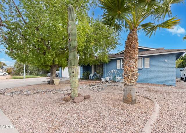 Property at 2349 W Del Campo Cir, Mesa, AZ 85202, 4 beds, 2 baths