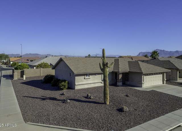 Property at 11408 E Natal Ave, Mesa, AZ 85209, 2 beds, 2 baths