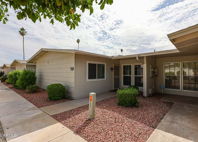 Property at 10827 W Santa FE Dr, Sun City, AZ 85351, 2 beds, 2 baths