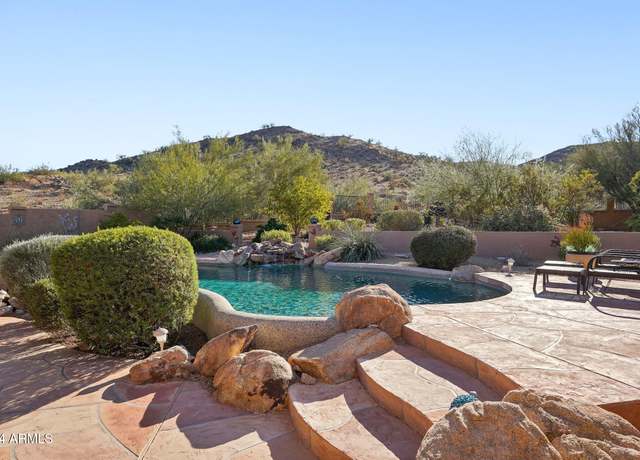 Property at 11255 S San Adrian Ln, Goodyear, AZ 85338, 4 beds, 3 baths
