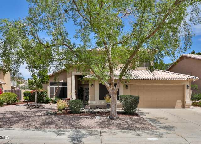 Property at 15235 S 30th St, Phoenix, AZ 85048, 4 beds, 2.5 baths