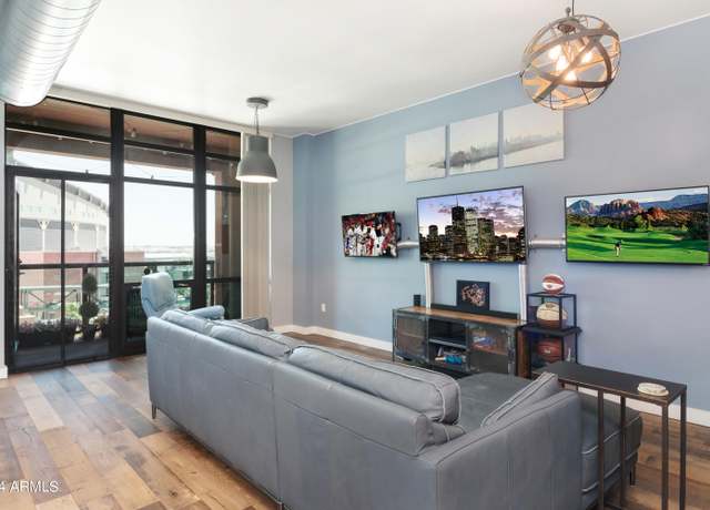 Property at 310 S 4th St #707, Phoenix, AZ 85004, 1 bed, 1.5 baths