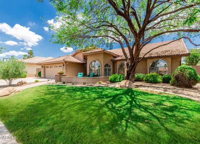 Property at 10105 E Larkspur Dr, Scottsdale, AZ 85260, 4 beds, 3 baths