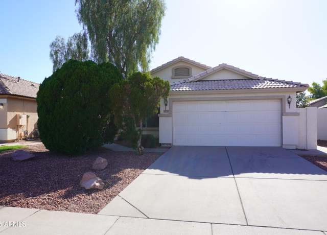 Property at 4070 E Orion St, Gilbert, AZ 85234, 3 beds, 2 baths