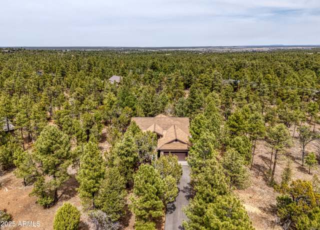 Property at 260 Cedar Breaks Ave, Show Low, AZ 85901, 3 beds, 2 baths