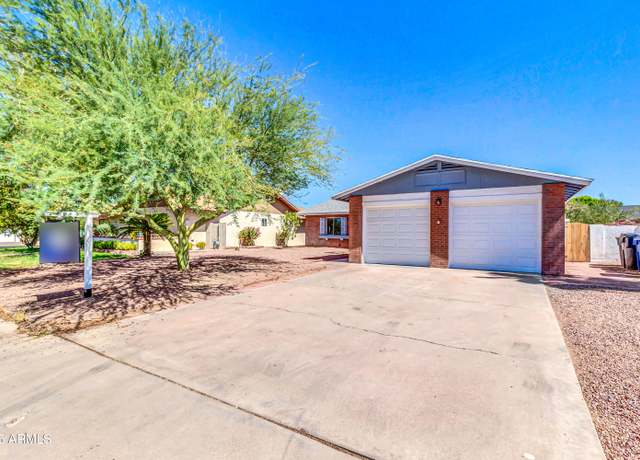 Property at 1232 E Mclellan Rd, Mesa, AZ 85203, 2 beds, 2 baths