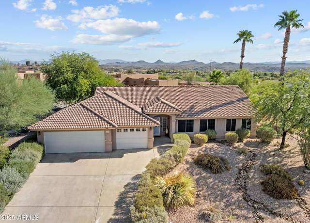 Property at 880 W Santa FE Dr, Wickenburg, AZ 85390, 3 beds, 2 baths