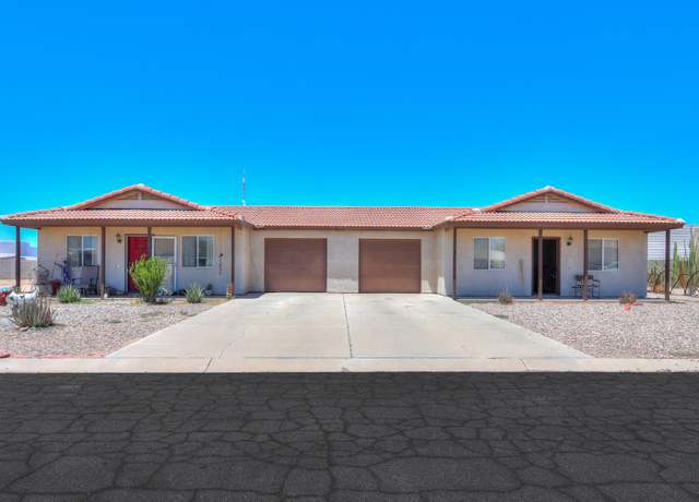 Property at 8210 W Concordia Dr, Arizona City, AZ 85123, 6 beds, 4 baths