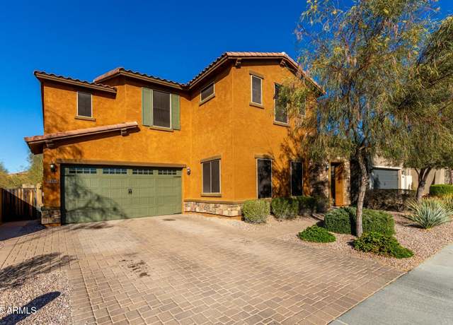 Property at 2114 W Red Fox Rd, Phoenix, AZ 85085, 6 beds, 4.5 baths