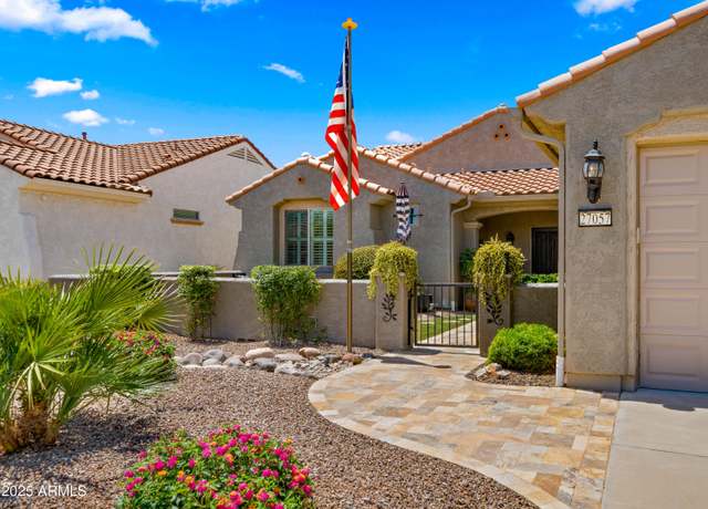 Property at 27057 W Tonopah Dr, Buckeye, AZ 85396, 2 beds, 2 baths