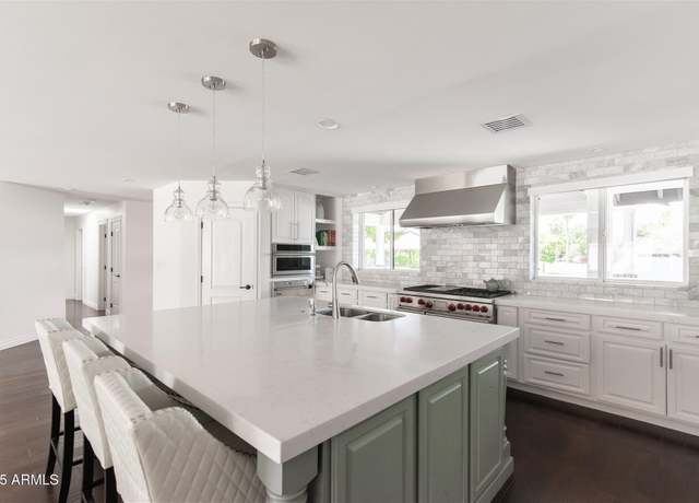Property at 3102 E Mariposa St, Phoenix, AZ 85016, 4 beds, 4 baths