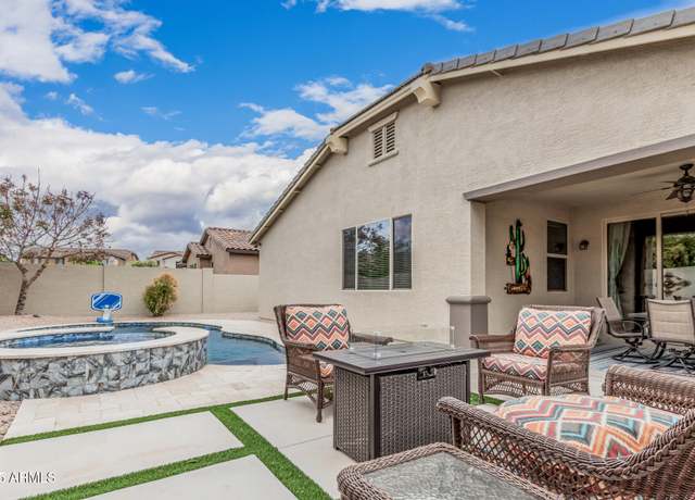 Property at 1078 W Redwood Ave, Queen Creek, AZ 85140, 3 beds, 4 baths